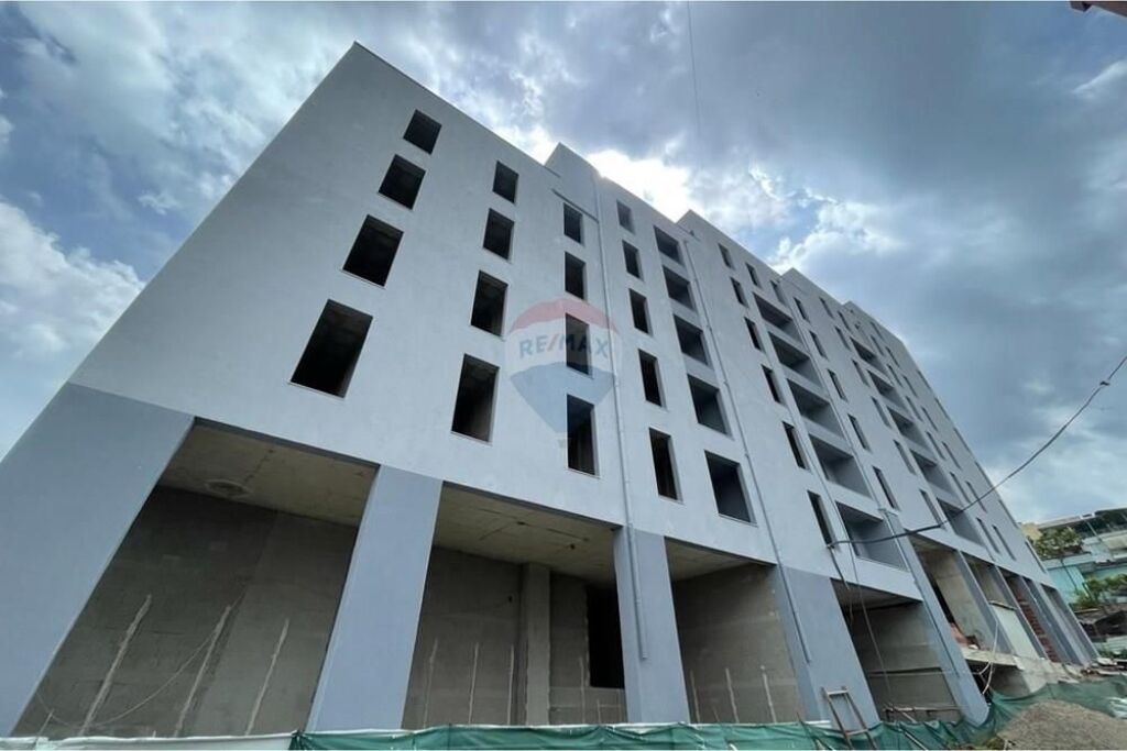 Apartment for sale in Rruga Idriz Dollaku, Tirana, 110 m². Photo 2 of 3