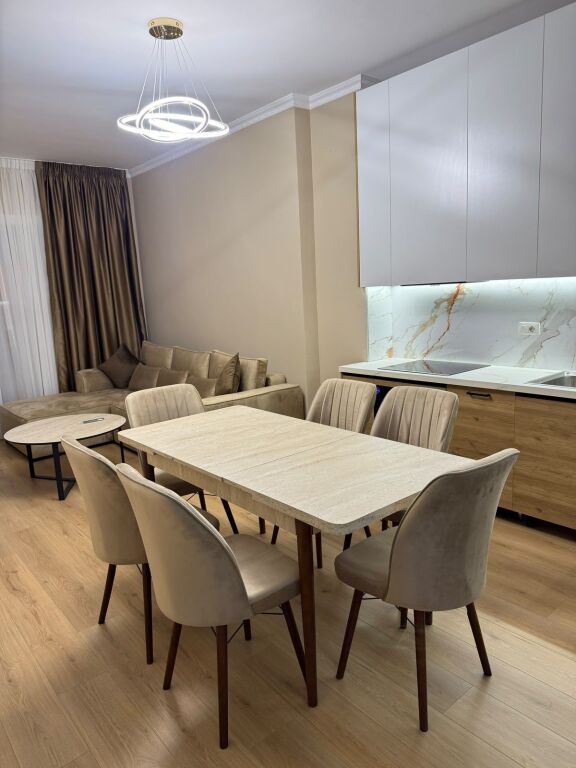 Appartamento 2+1 in affitto a Kopshti Botanik Zoologjik, Tirana, 110 m². Foto 1 di 2
