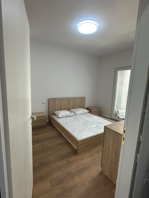 Apartment 1+1 for rent in Zogu i Zi, Tirana, 61 m². Photo 3 of 5
