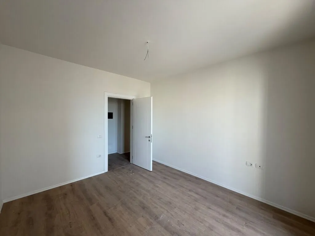 Apartament 2+1 në shitje në Univers City, Durrës, 90 m². Foto 1 nga 5