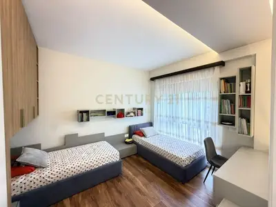 Apartament në shitje në Myslym Shyri, Tiranë, 85 m². Foto 4 nga 7