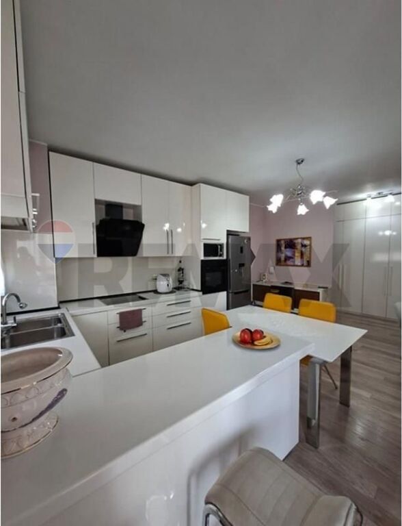 Apartament në shitje në Komuna e Parisit, Tiranë, 151 m². Foto 2 nga 3