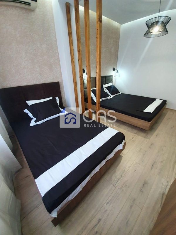 Appartamento 1+1 in affitto a Rruga Brrikadave, Tirana, 62 m²