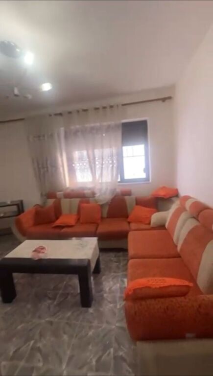 Apartament 1+1 në shitje në Restorant Durrësi, Tiranë, 56 m². Foto 1 nga 3