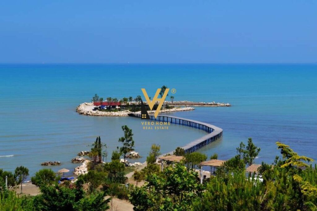 Tokë në shitje në Karpen Beach, Kavajë, 223 000 m²