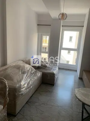 Apartament 1+1 me qera në Kopleksit Aura, Tiranë, 65 m². Foto 3 nga 4