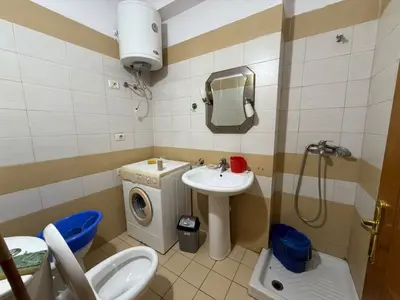 Appartamento in affitto a Porti, Valona, 50 m². Foto 4 di 8