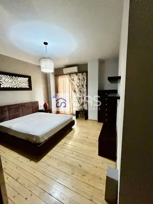 Apartament 1+1 me qera në Komuna e Parisit, Tiranë, 77 m². Foto 2 nga 4