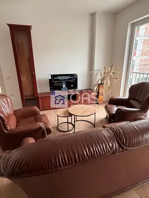 Appartamento 1+1 in affitto a Paskuqan, Kamza, 70 m². Foto 3 di 3