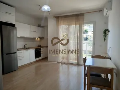 Apartament 1+1 në shitje në Kombinat, Tiranë, 52 m². Foto 2 nga 7