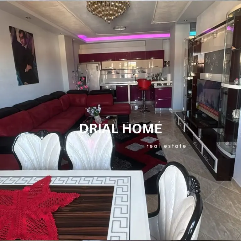Appartamento 2+1 in affitto ad Ardeno Mobilime, Tirana, 85 m²