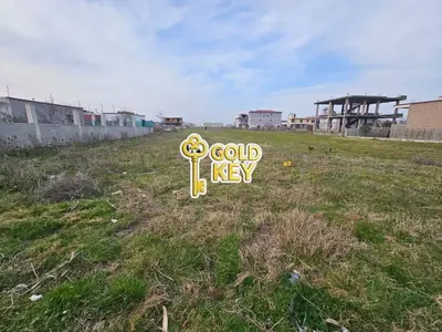 Tokë në shitje në Fllake, Durrës, 2 000 m². Foto 1 nga 6
