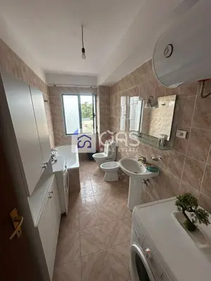 Apartament 1+1 me qera në Vasil Shanto, Tiranë, 60 m². Foto 5 nga 8