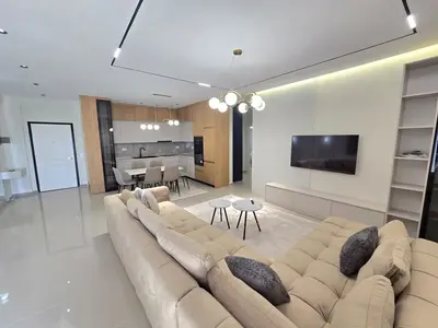 Appartamento 2+1 in affitto a Rruga Panorama e Liqenit, Tirana, 130 m². Foto 2 di 12
