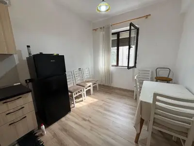 Apartament 1+1 me qera në Bulevardi Dyrrah, Durrës, 61 m². Foto 3 nga 6