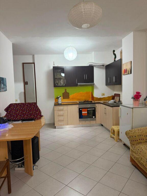 Apartament 1+1 në shitje në Rruga Idriz Dollaku, Tiranë, 57 m²