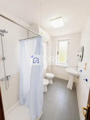 Apartament 2+1 me qera në Ali Demi, Tiranë, 90 m². Foto 5 nga 8