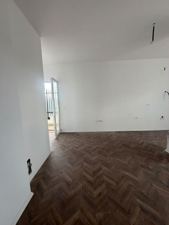 Apartment 1+1 for sale in Yzberisht, Tirana, 88 m². Photo 2 of 3
