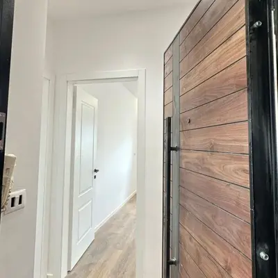 Apartament 1+1 në shitje në Rruga Bardhyl, Tiranë, 61 m². Foto 2 nga 5