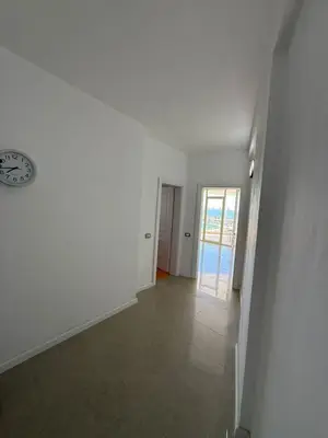 Apartament me qera në Rruga Egnatia, Durrës, 140 m². Foto 3 nga 8