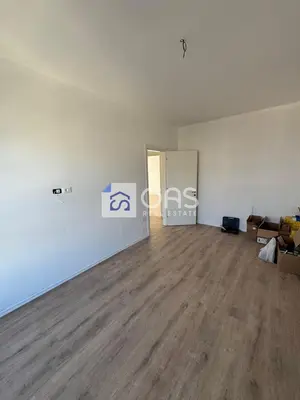 Appartamento 2+1 in vendita a Paskuqan, Kamza, 103 m². Foto 4 di 8