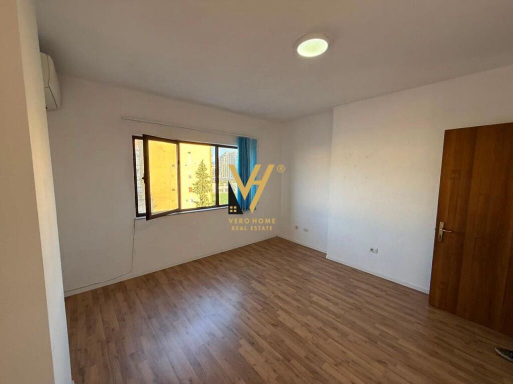 Zyrë me qera në Rruga e Kosovarëve, Tiranë, 75 m². Foto 3 nga 3