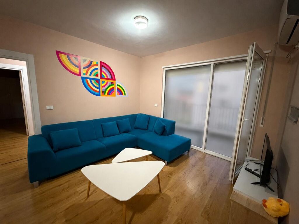 Apartment 2+1 for rent in Komuna e Parisit, Tirana, 90 m². Photo 1 of 3