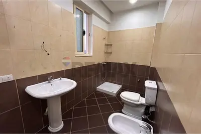 Apartament 1+1 në shitje në Cole, Vlorë, 74 m². Foto 11 nga 12