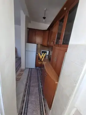 Apartament 2+1 në shitje në Afrim i Ri, Fier, 77 m². Foto 2 nga 5