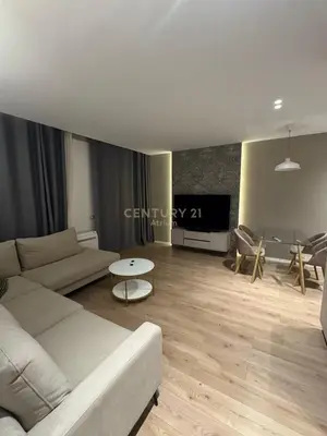 Apartament 2+1 në shitje në Univers City, Tiranë, 91 m². Foto 1 nga 8