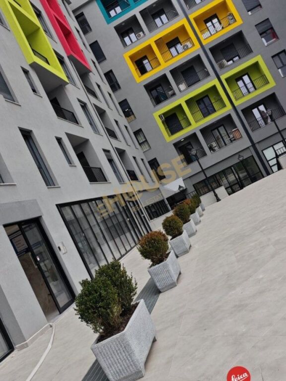 Appartamento 1+1 in vendita a Paskuqan, Kamza, 69 m²