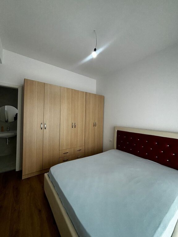 Apartment 2+1 for rent in Ali Demi, Tirana, 110 m². Photo 3 of 3