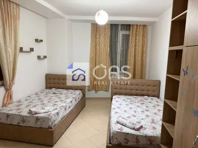Apartament 2+1 me qera në Jordan Misja, Tiranë, 110 m². Foto 3 nga 7
