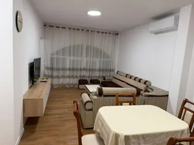 Apartament 2+1 me qera në Uzina autotraktorve, Tiranë, 87 m². Foto 4 nga 8
