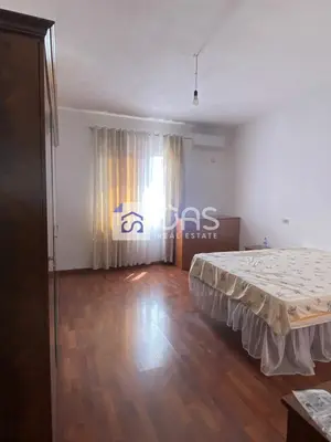Appartamento 2+1 in affitto a 5 Maj, Tirana, 98 m². Foto 5 di 8