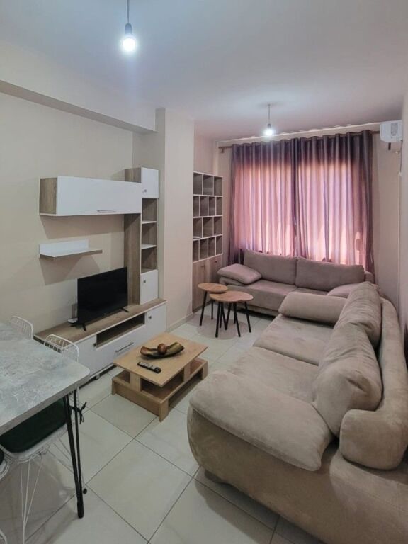 Apartment 1+1 for rent in Kashar, Tirana, 65 m². Photo 2 of 3