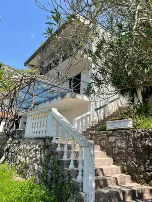 Shtëpi private në shitje në Embassy of Montenegro, Tiranë, 205 m². Foto 12 nga 12