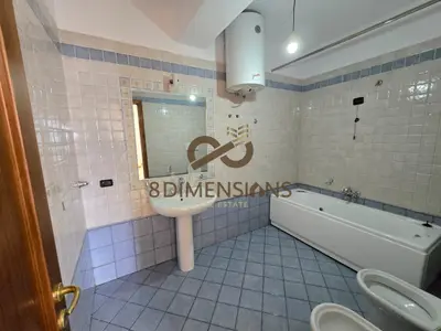 Negozio in affitto a Toptani, Tirana, 96 m². Foto 6 di 12