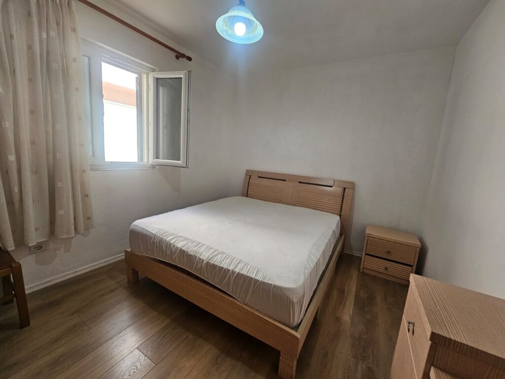Appartamento 1+1 in affitto a Qyteti Studenti, Tirana, 60 m². Foto 2 di 3