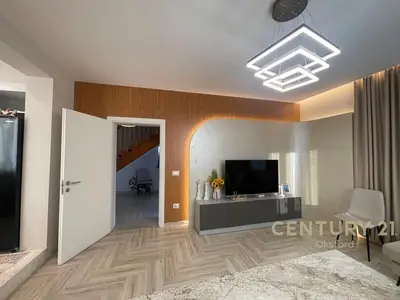 Villa studio for rent in Mullet, Tirana, 500 m². Photo 4 of 12