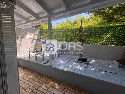 Apartament 2+1 me qera në Liqeni i Thatë, Tiranë, 140 m². Foto 6 nga 6
