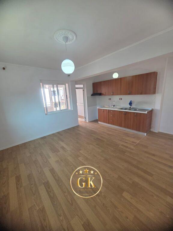 Apartament 2+1 në shitje në Stadiumi Niko Dovana, Durrës, 55 m²