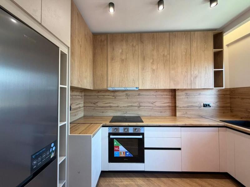 Apartament 2+1 në shitje në Kompleksi Delijorgji, Tiranë, 101 m². Foto 4 nga 9