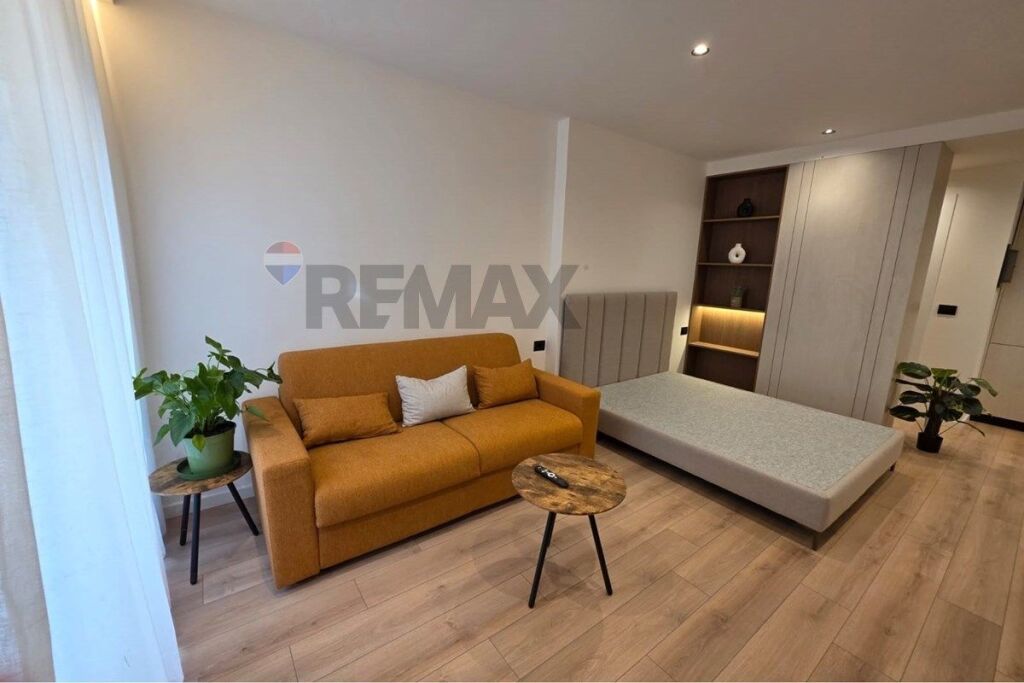 Monolocale in vendita a Liqeni i Thatë, Tirana, 40 m². Foto 1 di 3