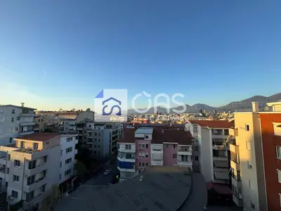 Apartament 2+1 me qera në Kodra e Diellit, Tiranë, 63 m². Foto 6 nga 7
