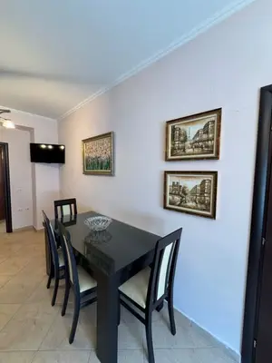 Apartament 3+1 me qera në Komuna e Parisit, Tiranë, 122 m². Foto 6 nga 10