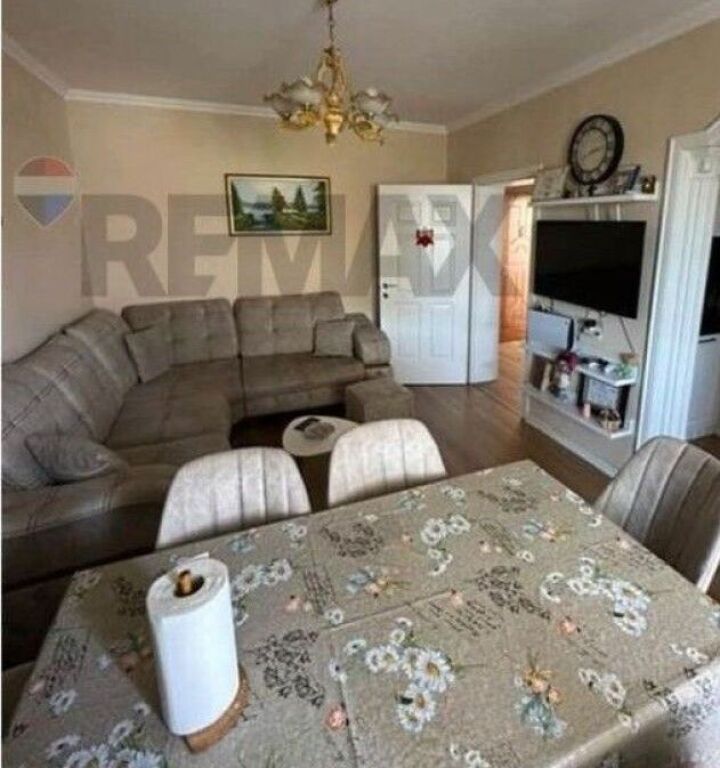 Appartamento in affitto a Rruga Muhamet Gjollesha, Tirana, 60 m². Foto 2 di 3