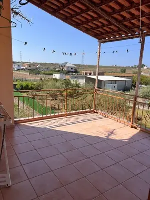 Vilë në shitje në Xhafzotaj, Durrës, 1 000 m². Foto 2 nga 12