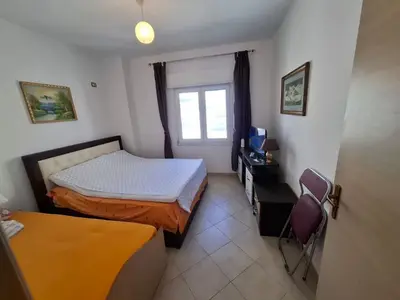 Apartament 1+1 me qera në Lagja 13, Durrës, 60 m². Foto 5 nga 7