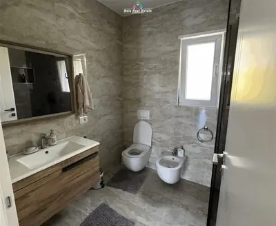 Villa in affitto a Laknas, Kamza, 300 m². Foto 9 di 9